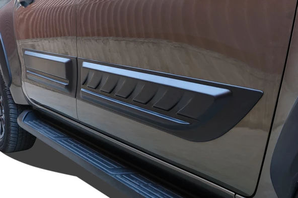 Toyota Hilux Kapı Dodik Set 4 Parça 2020 ve Sonrası - Resim 4