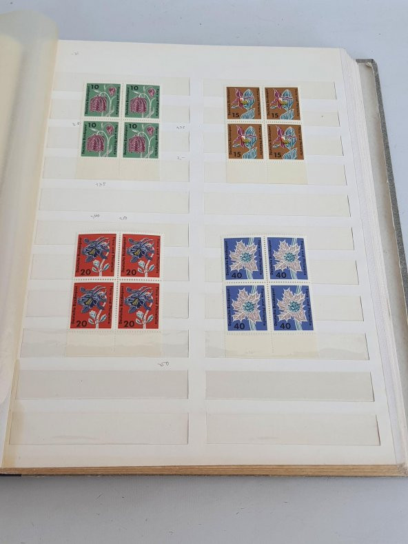 Almanya Pul Koleksiyonu Albümü Damgasız 770 Adet - Yabancı Pul 040 - Resim 4