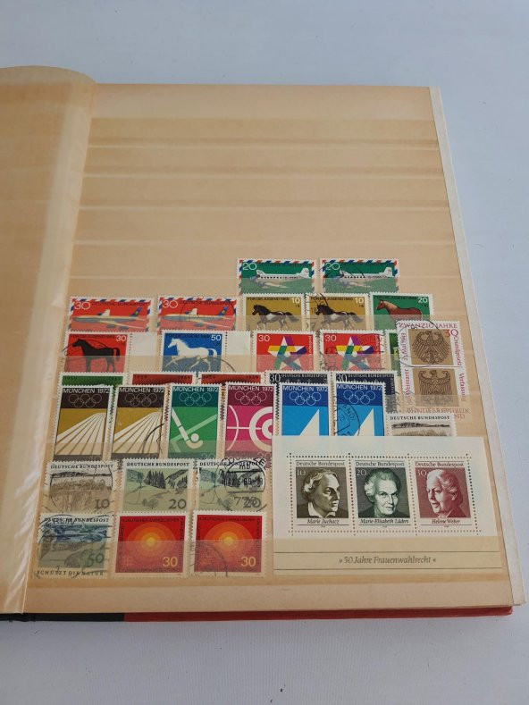 Almanya Pul Koleksiyonu Albümü 1210 Adet - Yabancı Pul 043 - Resim 3