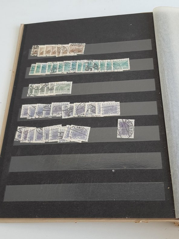 Avusturya  Pul Koleksiyonu Albümü 540 Adet - Yabancı Pul 046 - Resim 4