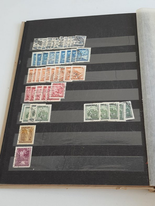 Avusturya  Pul Koleksiyonu Albümü 540 Adet - Yabancı Pul 046 - Resim 6