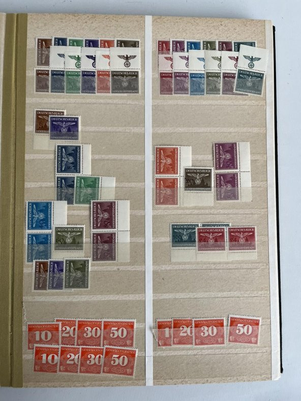 Almanya Pul Koleksiyonu Albümü Damgasız 990 Adet - Yabancı Pul 057 - 12