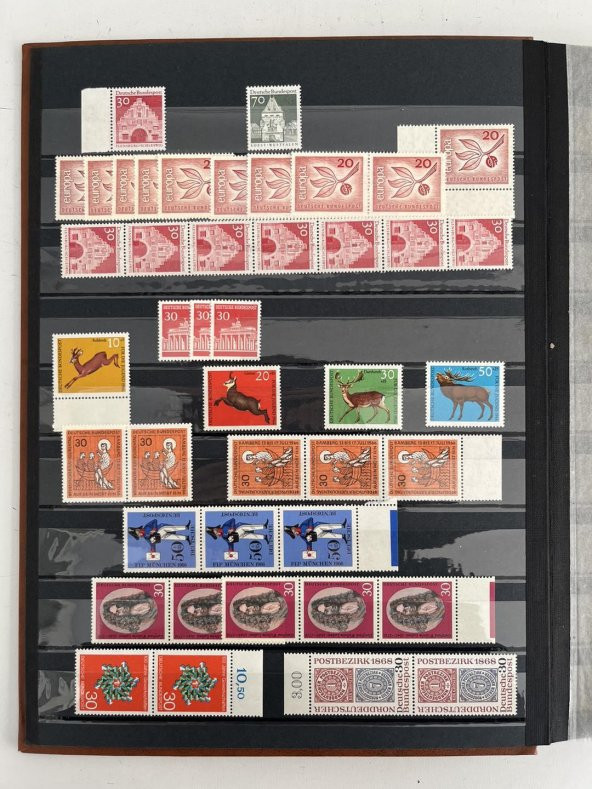 Almanya Pul Koleksiyonu Albümü Damgasız 530 Adet - Yabancı Pul 034 - Resim 5