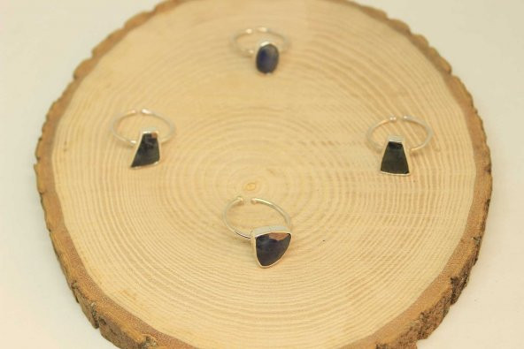 Safir Taşı Ayarlanabilir Gümüş Yüzük ürün görseli