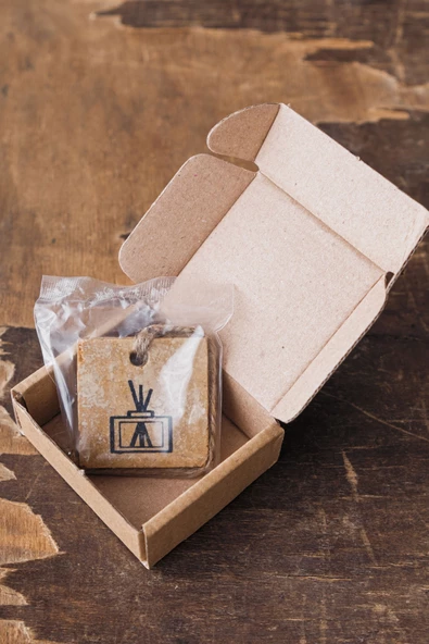 Louis Marie  | Doğal Taş | Traverten | Askılı | %100 Organik | 6 Ay Kalıcı | Oda Kokusu - 5