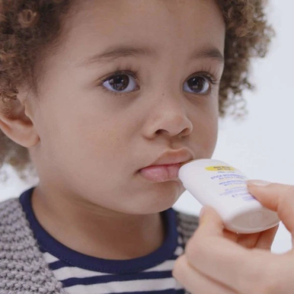 Mustela Cold Cream İçeren Besleyici ve Nemlendirici Yüz Stick - 4