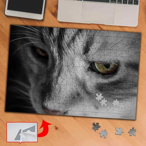 Siyah Beyaz,Yeşil Gözlü Kedi 240 Parça Puzzle Yapboz Tablo-3683