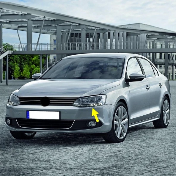 VW Jetta 2011-2014 Ön Sol Far Yıkama Motor Kapağı 5C6955109 - 1
