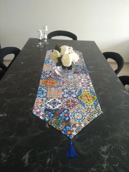 Ayşemce çini desenli runner, 6 lacivert renk supla