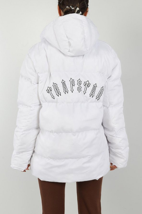 Trapstar Sırt ve Ön Nakış İşlemeli Paraşüt Polyester İç Elyaf Oversize Mont - 2