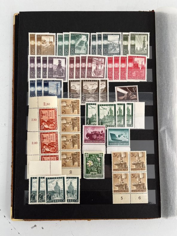Almanya Avusturya Pul Koleksiyonu Albümü 840 Adet - Yabancı Pul 081 - 6