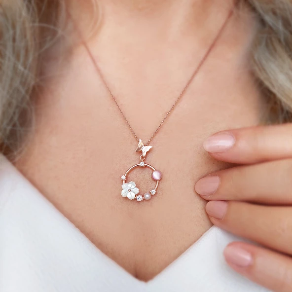 Vaoov 925 Ayar Gümüş Sedef Çiçekli Taşlı Kelebek Kolye ürün görseli