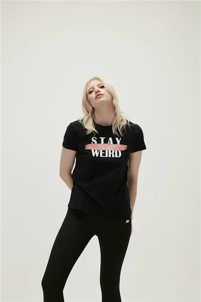 Bad Bear 21.03.07.008-C01 Stay Weird Tee Kadın Tişört - 3