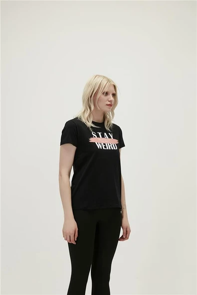 Bad Bear 21.03.07.008-C01 Stay Weird Tee Kadın Tişört - 2