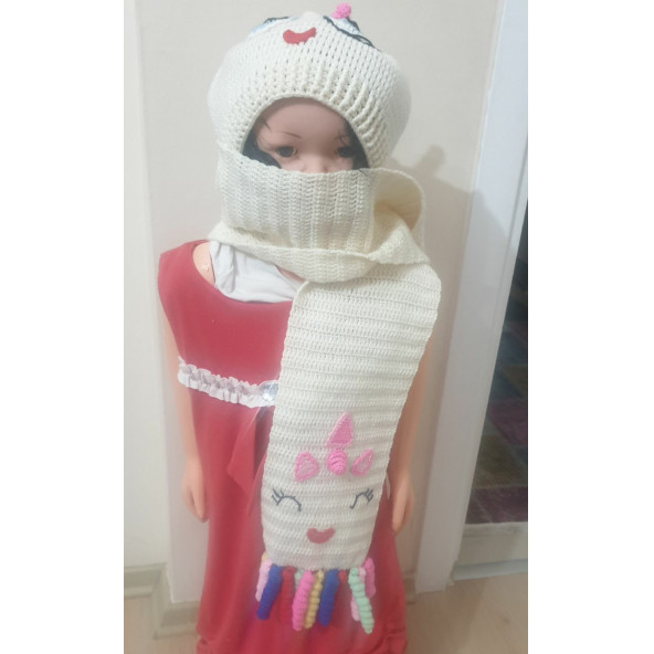 Kız Bebek 6 Yaş  Atkı Bere Takımı - Resim 3