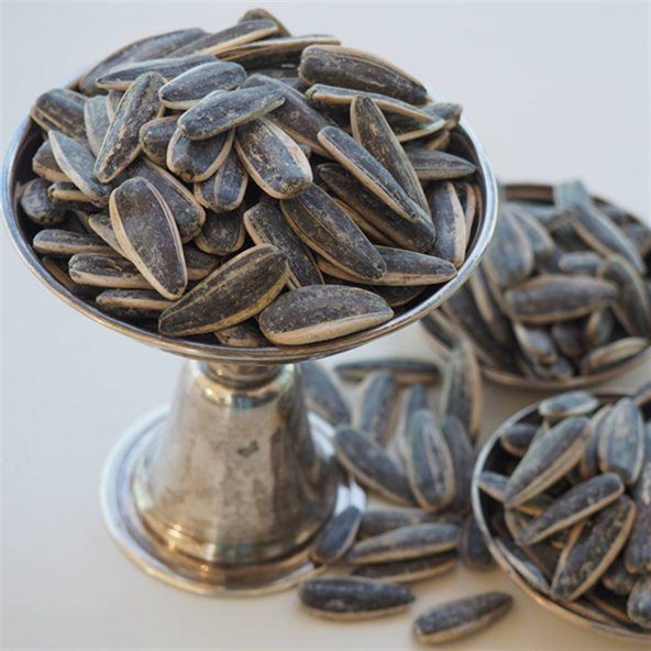 Kavrulmuş Siyah Ayçekirdeği (Dakota) - Tuzlu 1000gr. ürün görseli 1