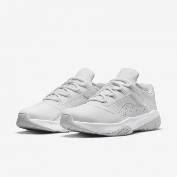 Nike Air Jordan 11 CMFT Low CW0784-101 Erkek Spor Ayakkabıs - 2