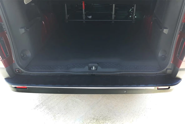 Renault Trafic 3 Arka Tampon Eşiği Plastik 2014 ve Sonrası - 2
