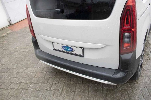 Opel Combo E Arka Tampon Eşiği Parlak Plastik 2019 ve Sonrası - 3