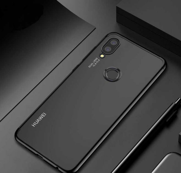 Huawei P20 Lite Kılıf Dört Köşeli Lazer Silikon Kapak - Siyah