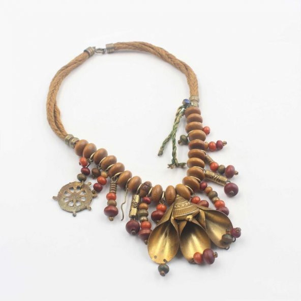 Eskilerden - Boncuklu - Farklı Tasarım Kolye ürün görseli