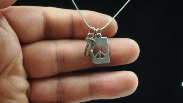 Sanat Taciri- Sıfır J Harfli Zincirli Kolye ürün görseli