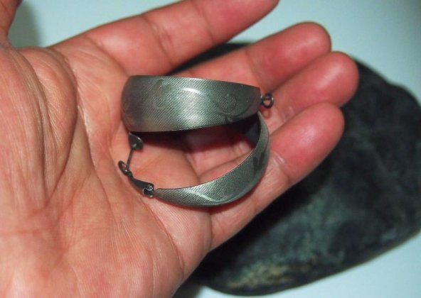 Sanat Taciri- Metal Yuvarlak Küpe - 3