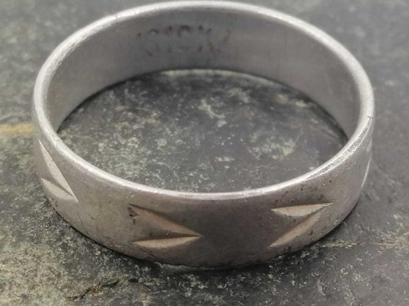 DAMGALI RETRO YÜZÜK METAL YÜZÜK