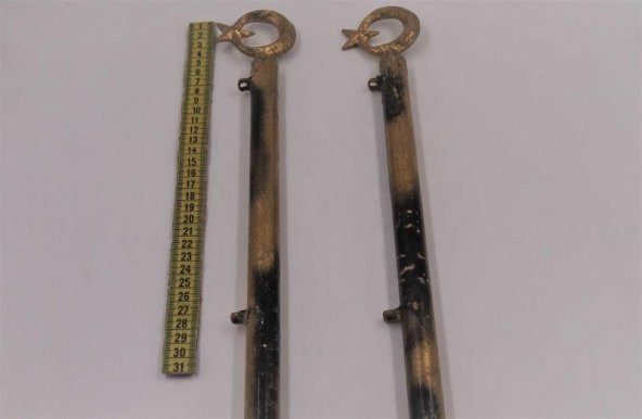 1 Adet Flama- Siyah Ay yıldız Başlıklı Koruma Demiri - Eskort Demir Türk Bayrağı - Resim 2