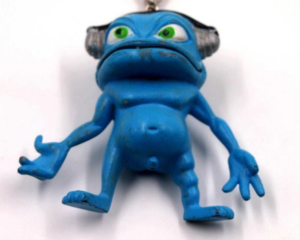 Sanat Taciri- Eskilerden Koleksiyonluk Sert Plastik Sevimli Uzaylı Anahtarlık ürün görseli