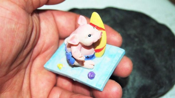 Sanat Taciri - Seramik Sörfçü Yavru Domuz Magnet Koleksiyonluk - Resim 3