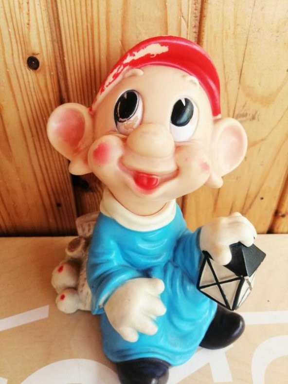VİNTAGE BÜYÜK WALT DISNEY OYUNCAK PLASTİK OYUNCAK WALT DISNEY PRODÜKSİYON ÇİZGİ FİLM KARAKTERİ