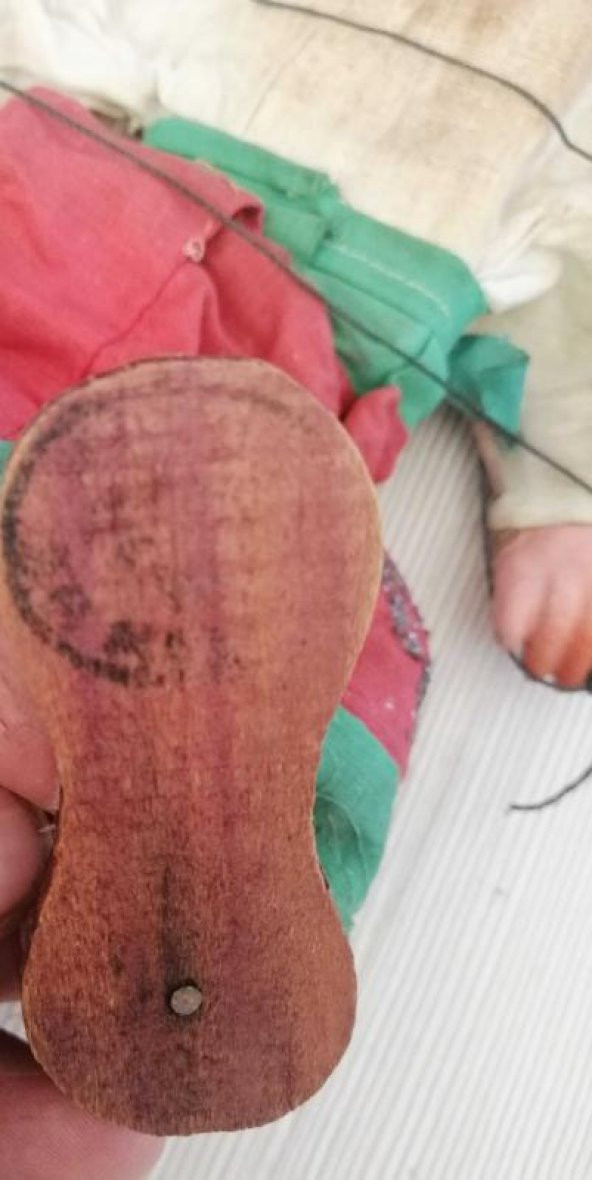 EL YAPIMI DAMGALI ANTİKA KUKLA AHŞAP KUKLA - Resim 3