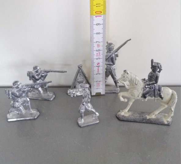 Atlı Asker Kurşun Asker Lotu  Lot No 1 - 3