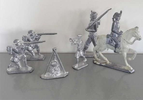 Atlı Asker Kurşun Asker Lotu  Lot No 1 - 4