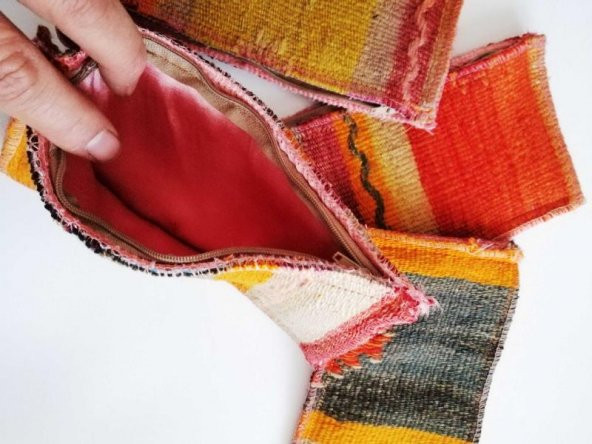 Antika Çanta El Dokuma Kilimden Para Çantası Yöresel Eski Saten Kumaş Kaplı - Resim 4