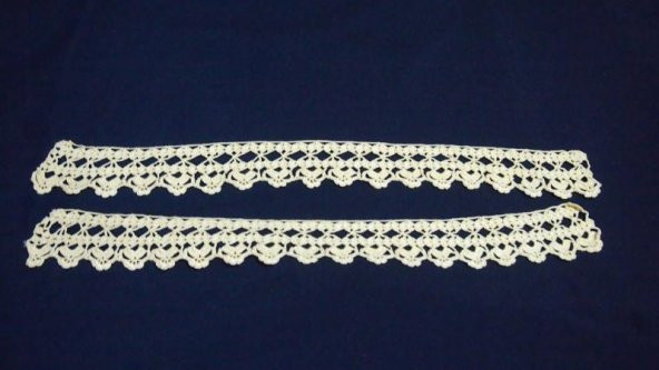 Sanat Taciri- Eskilerde El işi Dantel Havlu Kenarı - Otantik - Çeyizlik- Lot 17 - Resim 2