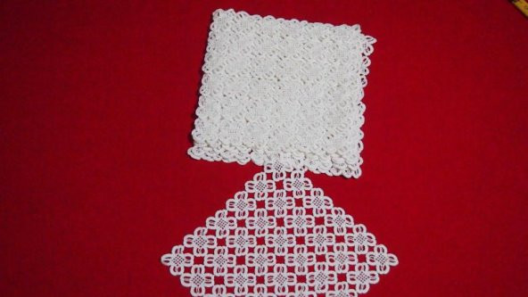 Sanat Taciri- Eskilerde El işi Dantel Masa Örtüsü - Zigon Sehpa Örtüsü - Otantik - Çeyizlik- Lot 4 - 1