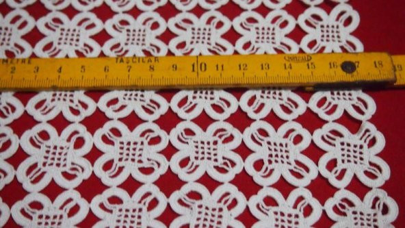Sanat Taciri- Eskilerde El işi Dantel Masa Örtüsü - Zigon Sehpa Örtüsü - Otantik - Çeyizlik- Lot 4 - 3