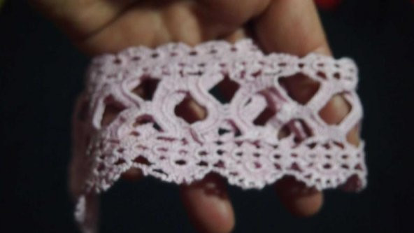 Sanat Taciri- Eskilerde El işi Dantel Havlu Kenarı - Otantik - Çeyizlik- Lot 18 - Resim 4