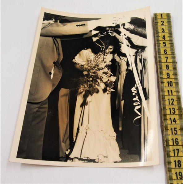 Eskilerden Siyah Beyaz Fotoğraf Düğün Geçiti - 2