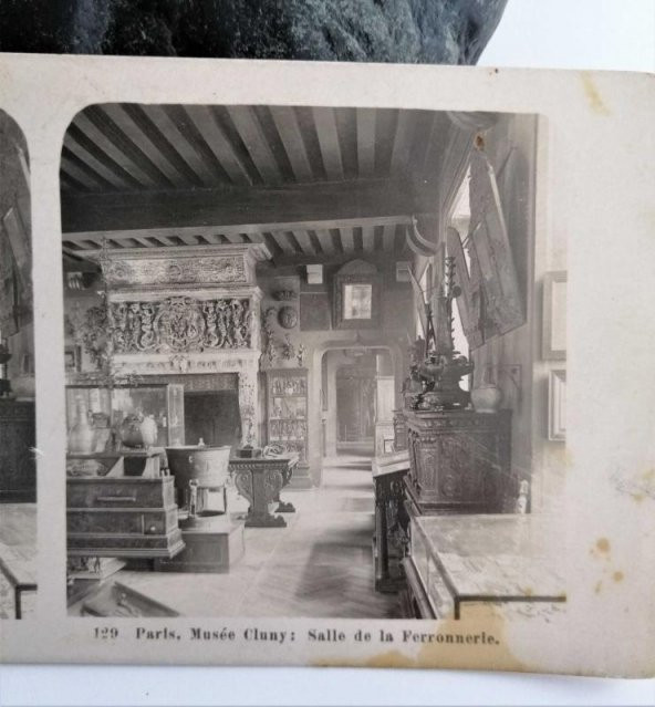 Paris, Muse Cluny, Salle de Ferronnerle. Neue Photographische Gesellschaft NPG - Resim 2