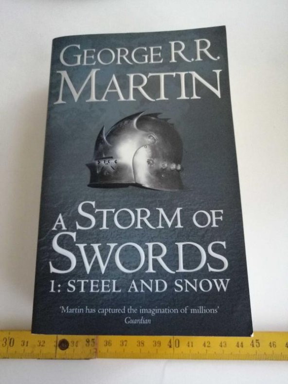 Sanat Taciri Yabancı Dilde Kitap GERGO R.R. MARTIN A STORM SWORDS