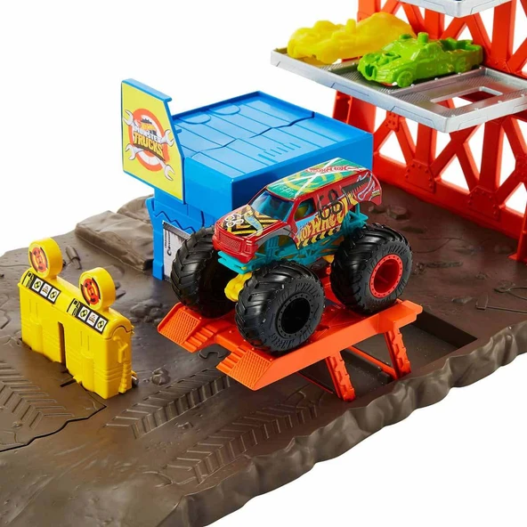 Hot Wheels Monster Trucks Patlama İstasyonu Oyun Seti  HFB12 - Resim 5