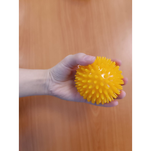 El Egzersiz Masaj ve Duyu Topu , Yumuşak Dikenli Top Sarı Renk 8 cm - 3