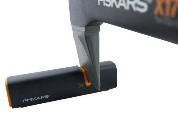 Fiskars 120740 Balta Ve Bıçak Bileme Aparatı - 1000601 - Resim 4