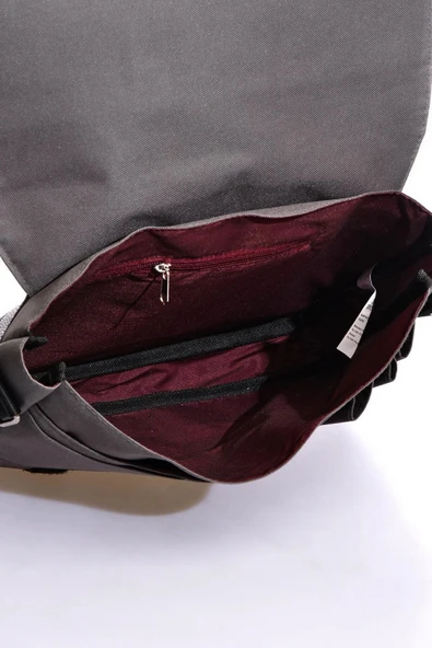 Bagorama FOUR Unisex 13 Postacı Tablet Çapraz Askılı Omuz Çantası - 9