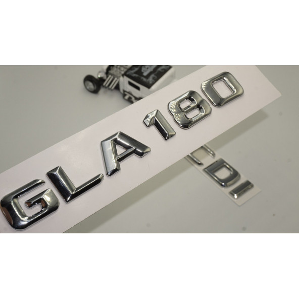 Benz GLA 180 CDi Bagaj Krom Metal 3M 3D Yazı Logo ürün görseli