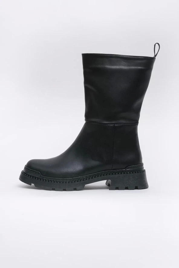 Capri Vegan Deri Termal Kauçuk Siyah Rengi Yarım Bot 45027 - Resim 4