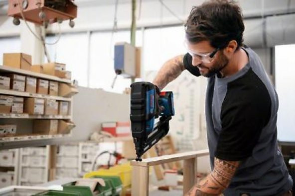 Bosch Gnh 18V-64 M Çivi Çakma Tabancası (Solo) - 3